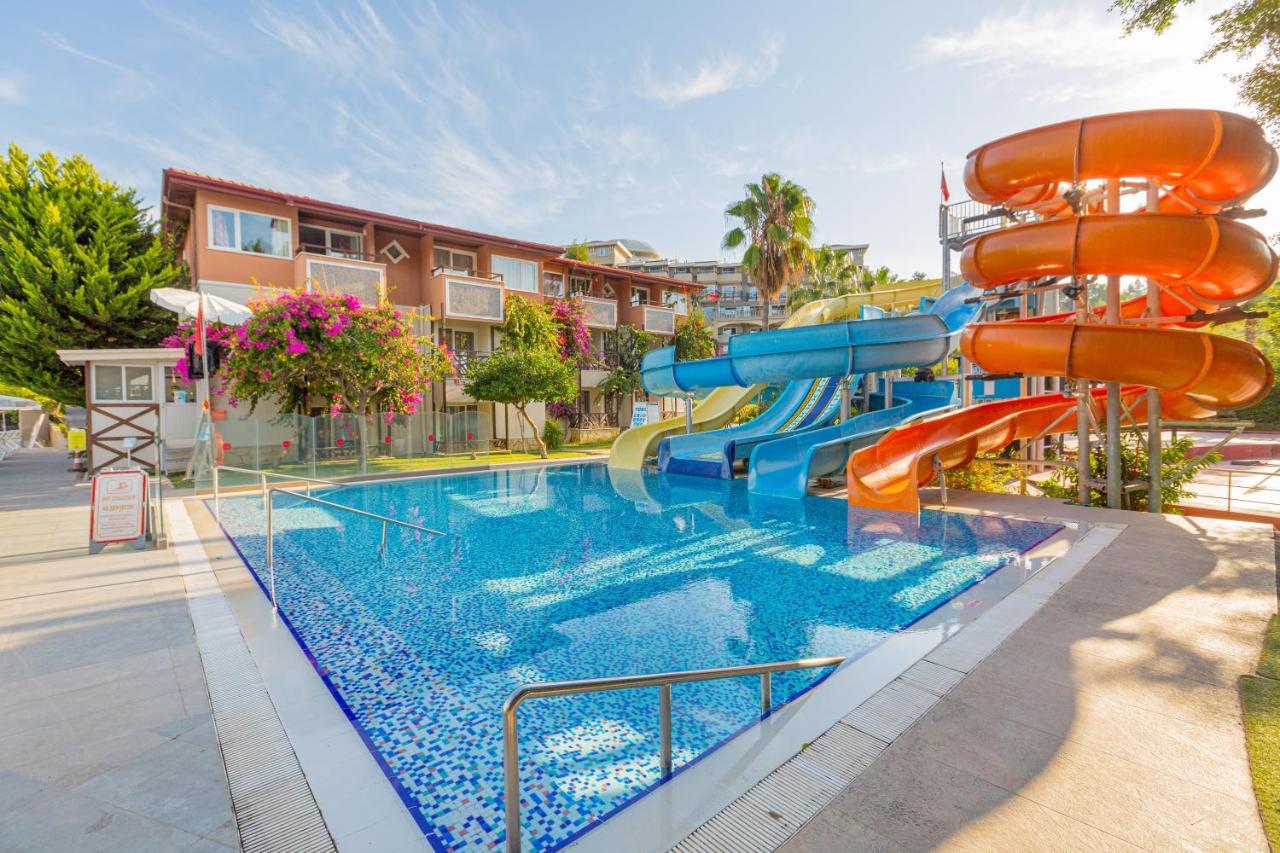 Hotel Justiniano Club Alanya Okurcalar Exteriér fotografie