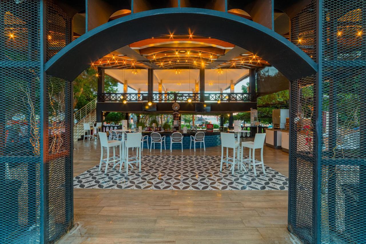Hotel Justiniano Club Alanya Okurcalar Exteriér fotografie