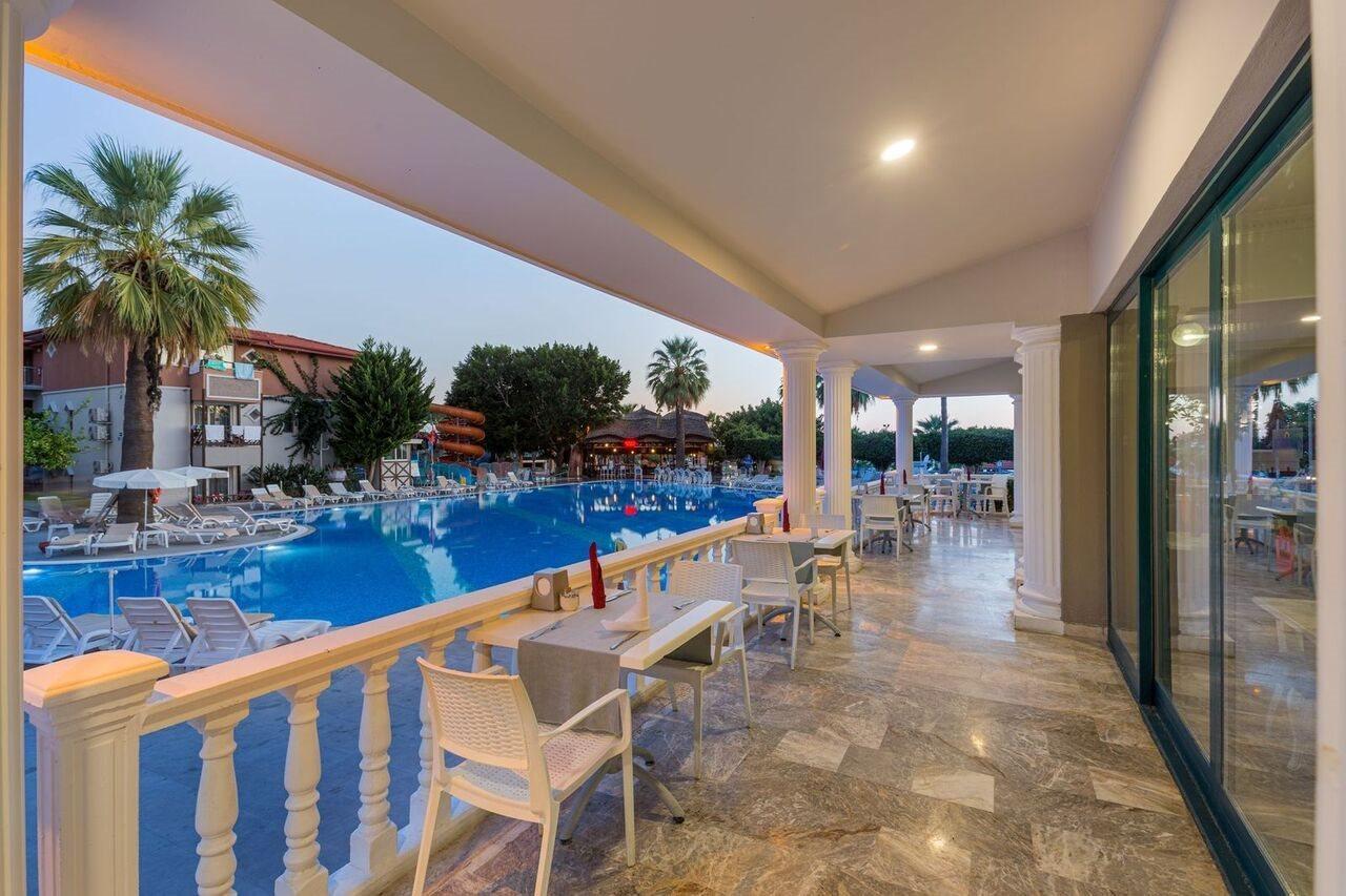 Hotel Justiniano Club Alanya Okurcalar Exteriér fotografie