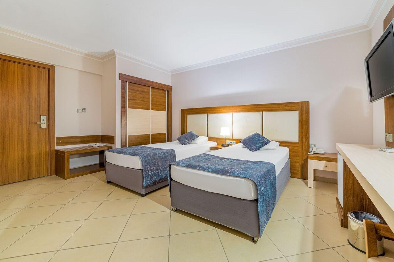Hotel Justiniano Club Alanya Okurcalar Exteriér fotografie