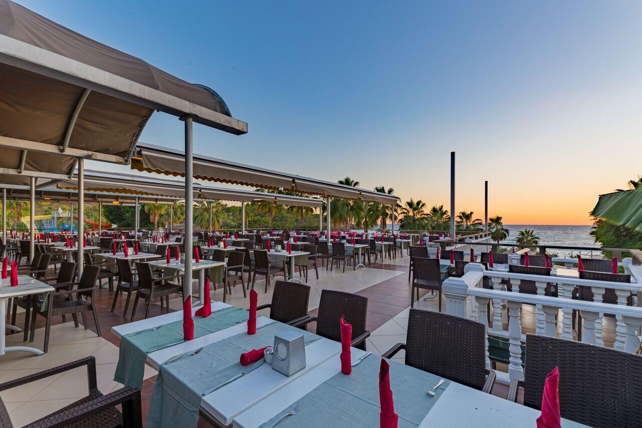 Hotel Justiniano Club Alanya Okurcalar Exteriér fotografie