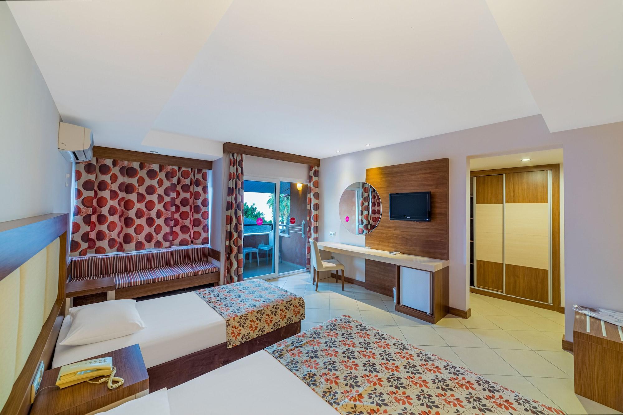 Hotel Justiniano Club Alanya Okurcalar Exteriér fotografie